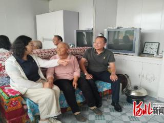 省委办公厅驻康保县晶水村工作队开展爱心捐助活动