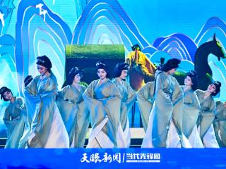 聚焦2025交流周｜取材镇馆之宝铜车马：这场舞蹈带你走进属于贵州的动态博物馆