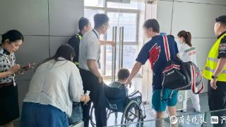 万米高空一儿童陷入昏迷，航班紧急备降青岛，空地接力成功救治(图1)