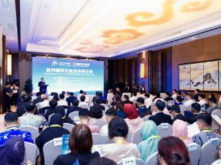 聚焦2025交流周｜彭双阶：加强教师交流合作 促进教育经验共享