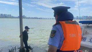 无力还网贷跳江 被困数小时后呼救