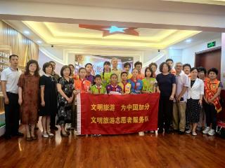 天津文明旅游志愿者：以志愿微光守护红色荣光，礼赞“八一”军民情 扫码阅读手机版