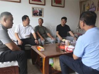 无棣县棣丰街道开展“八一”走访慰问现役军人家属活动