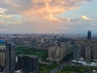 暴雨过后 合肥傍晚出现美丽彩虹（组图）