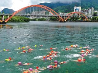 建德持续深化“体育+文旅”模式 17℃新安江解锁轻极限新玩法