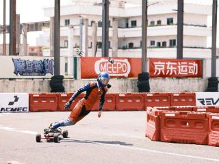 京东运动赞助2025电动滑板联赛 入手meepo爆款电动滑板还可享9.5折
