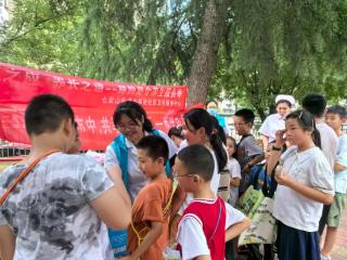 济南市民族医院七里山社区卫生服务中心开展中医药文化市集活动