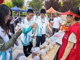 济南市市场监管局食药检测中心：走进社区教您把好药材关