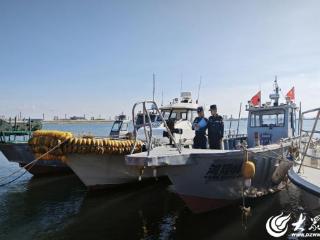 山东东营海警局东营港工作站以案扩线 查获4艘海上非法作业快艇