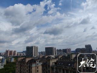午后云层增多 合肥发布强对流预警
