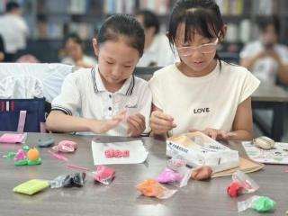 【童乐缤纷暑期】济南市莱芜区羊里街道开展“彩泥筑夏梦 文明伴童行”文明实践活动