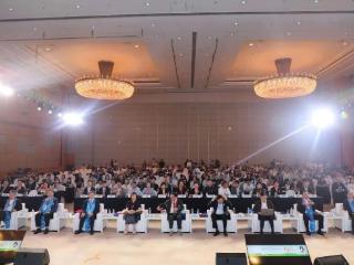 2025全国非公眼科年会隆重举办，福州爱尔眼科医院团队五大学术成果引热议