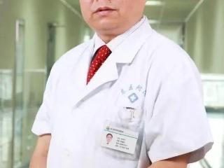 7月31日（周四），省级肿瘤科专家张本华教授来宁阳县第一人民医院坐诊