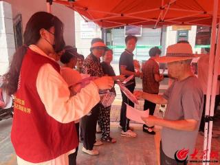 嘉祥县卧龙山街道开展防溺水宣传活动