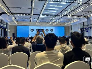 涌金楼丨这里挤满了想用AI做实业的浙江老板