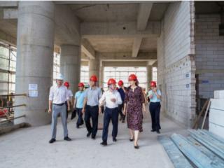 广州市总工会到中建四局安装公司广州聚龙湾太古里项目开展“送清凉”慰问