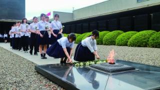 日本爱知县青少年友好访华团在南京聆听历史、共奏和平乐章