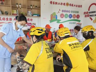 工会驿站送关爱 健康法律双护航