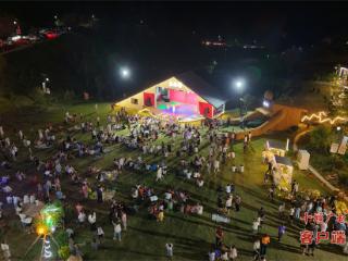 “夏夜窑淮 梦回7080”！怀旧盛宴点燃房县窑淮镇夏夜激情