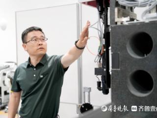 凡人歌·青岛故事丨大工匠封善斋：为中国高端制造铸“工业尺子”