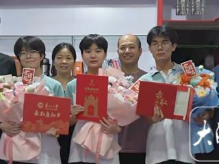 怀宁三胞胎高考齐圆梦