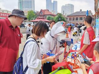 烟台市导游协会开展“关爱导游·盛夏送清凉”活动