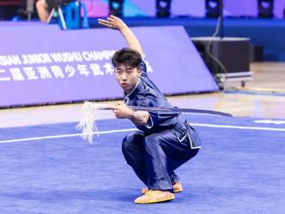 斩获首金！廊坊小将杨博宇亚青赛剑术夺魁