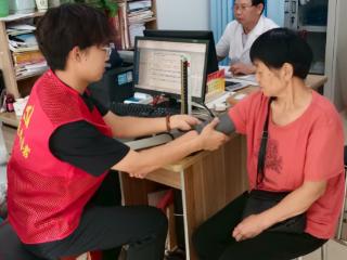 一封感谢信 见证郑医药学子如何用志愿服务诠释“医者仁心”