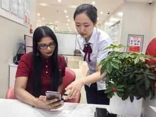姓名“小差异”，跨国“大温暖”：工行贵州贵阳碧海花园支行贴心服务化解外籍客户难题