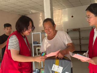 阳信县洋湖乡开展“扫黄打非”宣传走进快递网点活动
