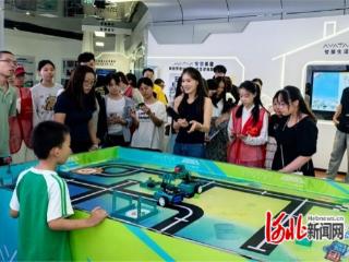 无极县开展返乡大学生产业观摩研学活动