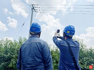 “万家灯火”践于行！铜仁供电局“国企开放日”走进万山