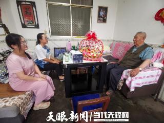 惠水县委组织部（老干部局） 开展走访慰问活动