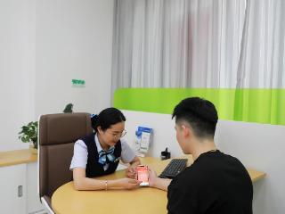 贷款成本是多少？黔东南邮储上线的小程序帮您算清“明细账”