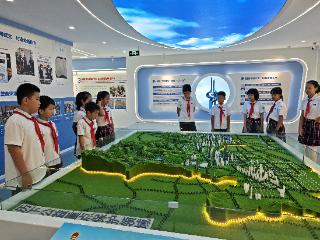 探秘历下检察 寻访法治之光——济南市景山小学开展红领巾寻访主题实践活动