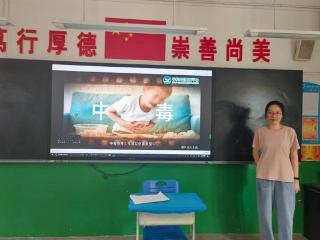 济宁市任城区南张街道：返乡大学生化身“暑托班老师” 青春力量点亮文明实践