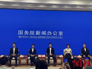 机遇与挑战并存，中国电影如何迈向新辉煌