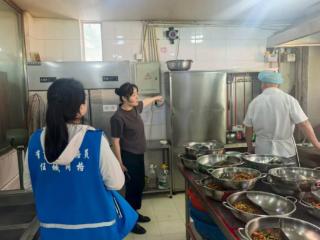 南苑街道乔庄社区开展社区食品安全巡查行动