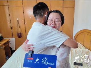 江苏女老师捐献造血干细胞救下安徽男孩 20年后她又陪着“儿子”抗癌续写动人故事