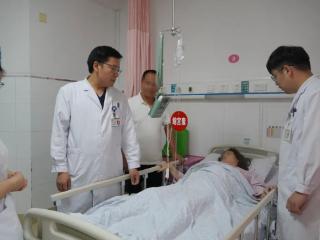 32周孕妇子宫破裂 安庆市立医院多科携手紧急施救保母女平安
