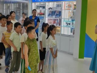南苑街道孝养城社区开展儿童护眼体验活动
