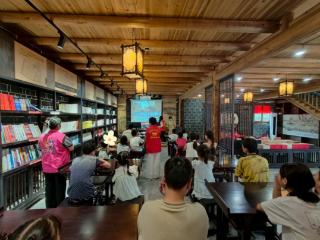 铅山县陈坊乡民政服务站开展 “防诈小侦探 智斗手机骗”留守儿童关爱活动