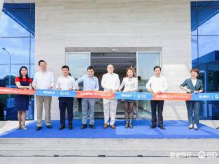 碧迪医疗首台本土化生产流式细胞仪BD FACSLyric生产下线