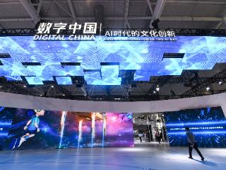 郭亮 黄靖恒：赋予民族文化科技感和时代价值