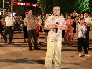青岛故事｜海鲜商贩转型音乐人，刘洪和他的“胶州好声音”