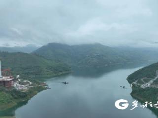 红水河铁路大桥斜桩全部浇筑完成 实现关键突破