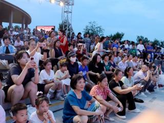 小凳聚邻里 歌舞暖人心 2025年“凤台夏夜·舞韵欢歌”纳凉晚会举办
