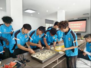 威海高区总工会：开展骑士关爱活动