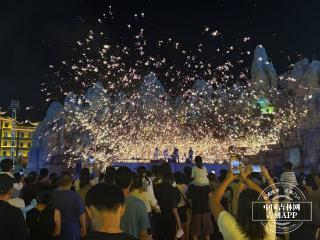 新发路观察+｜这座东北小城，凭什么承包你的诗和远方？