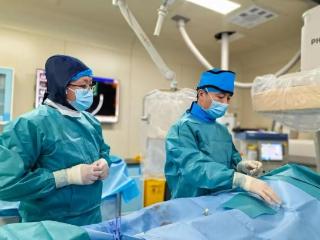 孩子反复疼痛或因脉管畸形，微创介入治疗为健康保驾护航